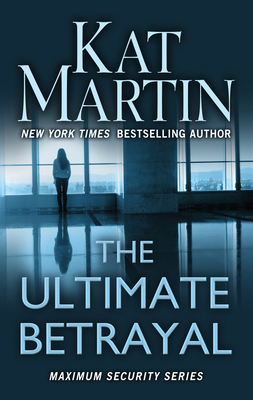 The Ultimate Betrayal [Large Print] 1432881655 Book Cover