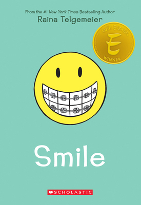 Smile: A Graphic Novel 1338740261 Book Cover