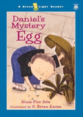 Daniel's Mystery Egg (Green Light Readers Level 2) 0152162372 Book Cover