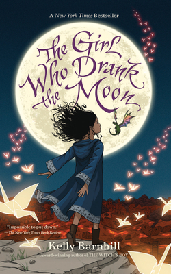 The Girl Who Drank the Moon [Large Print] B0C9L1ZHMS Book Cover