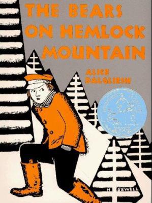 The Bears on Hemlock Mountain 0684191695 Book Cover