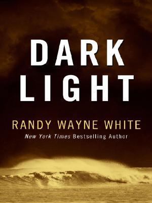 Dark Light [Large Print] 078628434X Book Cover