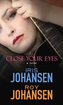 Close Your Eyes [Large Print] 1611734967 Book Cover