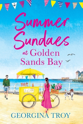 Summer Sundaes at Golden Sands Bay [Large Print] 1804260487 Book Cover