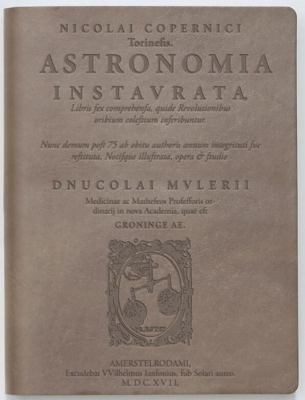 Astronomia by Nicolai Copernicus: Dove Lined Jo... 0998092398 Book Cover