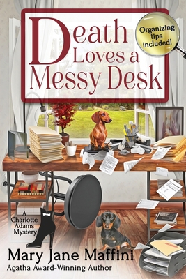 Death Loves a Messy Desk 1958384437 Book Cover