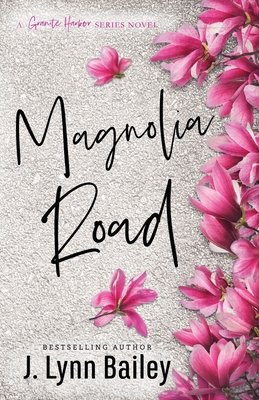 Magnolia Road 1732485526 Book Cover