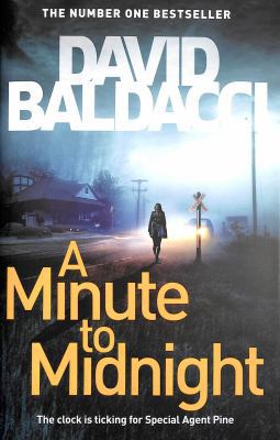 A Minute to Midnight (Atlee Pine series) 1509874453 Book Cover