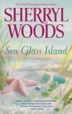 Sea Glass Island [Large Print] 1410458032 Book Cover