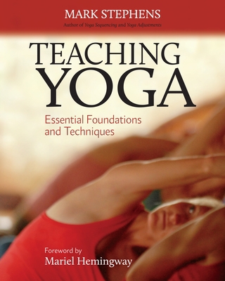 Teaching Yoga: Essential Foundations and Techni... B09KWZQ8M5 Book Cover