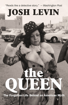 The Queen: The Forgotten Life Behind an America... [Large Print] 1432871498 Book Cover