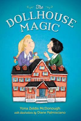 The Dollhouse Magic 0312373570 Book Cover