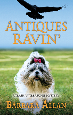 Antiques Ravin' [Large Print] 1432871463 Book Cover