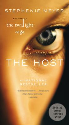 The Host [Large Print] 0316030244 Book Cover