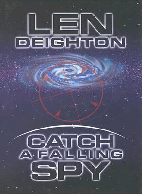 Catch a Falling Spy [Large Print] 1585470309 Book Cover