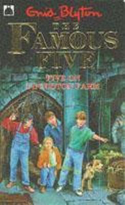 Five on Finniston Farm (Knight Books) 0340548924 Book Cover