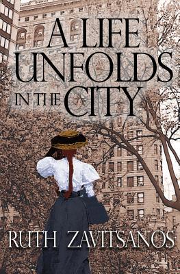 A Life Unfolds in the City 1981227547 Book Cover