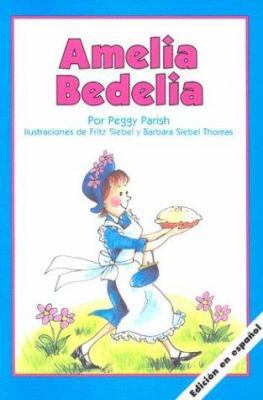 Amelia Bedelia = Amelia Bedelia [Spanish] 1880507757 Book Cover