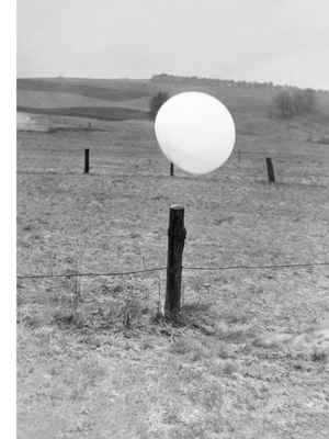Jens Klein: Ballons 3959055773 Book Cover