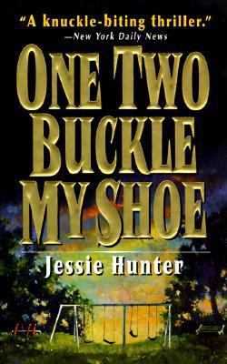 One, Two, Buckle My Shoe 0061013250 Book Cover