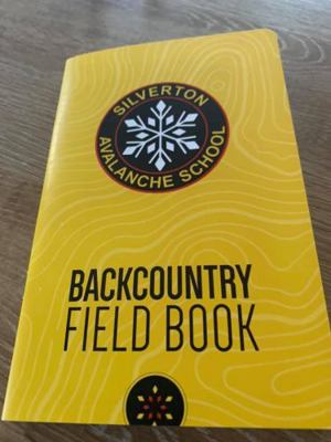 Paperback Avalanche Backcountry Field Book : Avalanche Backcountry Field Book