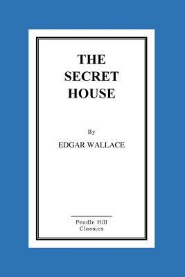 The Secret House 1523806370 Book Cover