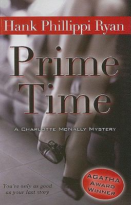 Prime Time: A Charlotte McNally Mystery [Large Print] 1410430170 Book Cover