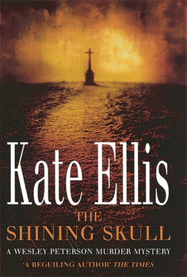 The Shining Skull (The Wesley Peterson Murder M... 0749938099 Book Cover