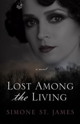 Lost Among the Living [Large Print] 1410489159 Book Cover