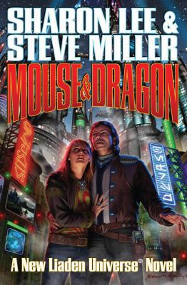 Mouse and Dragon 1439133816 Book Cover