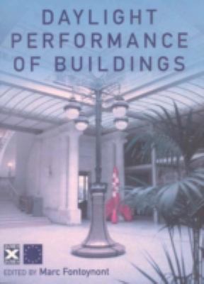 Daylight Performance of Buildings 1873936877 Book Cover