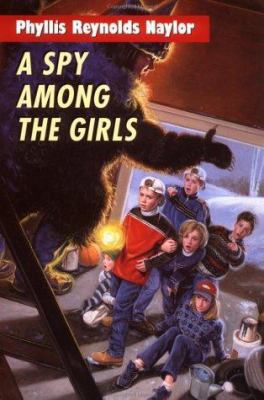 A Spy Among the Girls (Boy/Girl Battle) 0385323360 Book Cover