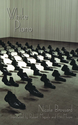 White Piano 1552452735 Book Cover