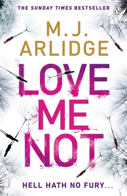 Love Me Not: Di Helen Grace 7 1405925655 Book Cover