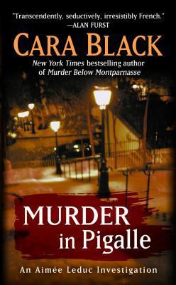Murder In Pigalle (An Aimée Leduc Investigation) [Large Print] 1410469832 Book Cover