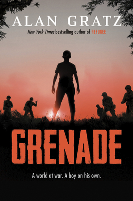 Grenade [Large Print] 143287747X Book Cover
