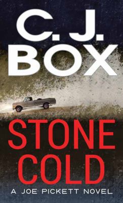 Stone Cold [Large Print] 1628990732 Book Cover