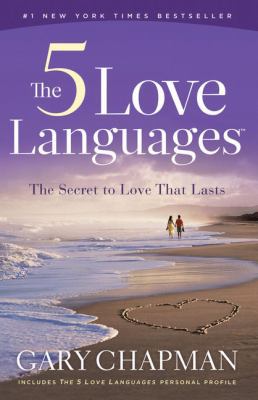 The 5 Love Languages: The Secret to Love That L... [Large Print] 1594153515 Book Cover