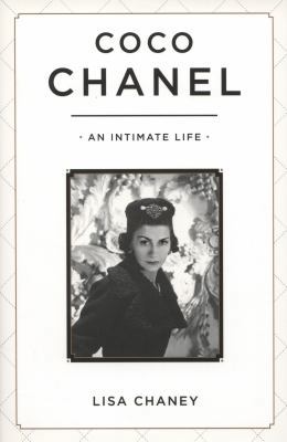 Coco Chanel: An Intimate Life 0670023094 Book Cover