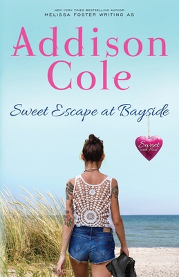 Sweet Escape at Bayside 1948868091 Book Cover