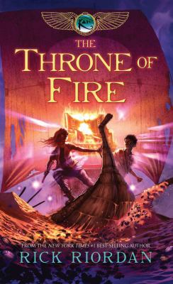 The Throne of Fire [Large Print] 1410436071 Book Cover