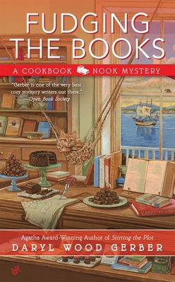 Fudging the Books 0425279405 Book Cover
