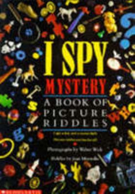 I Spy Mystery (Picture Books) 0590541757 Book Cover