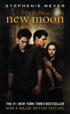New Moon (The Twilight Saga) 0316078247 Book Cover
