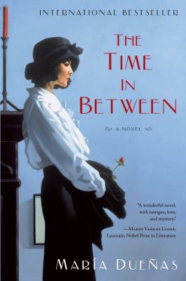 The Time in Between [Large Print] 1410446271 Book Cover