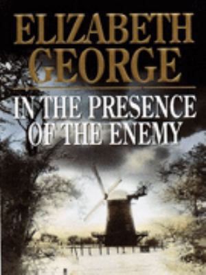 In the Presence of the Enemy [Spanish] 0553408461 Book Cover