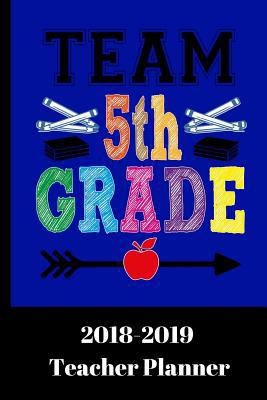 Team Fifth Grade 1726042375 Book Cover