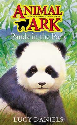 Panda in the Park 0340902744 Book Cover