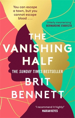 The vanishing half 0349701474 Book Cover