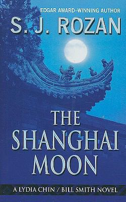 The Shanghai Moon [Large Print] 1410415651 Book Cover